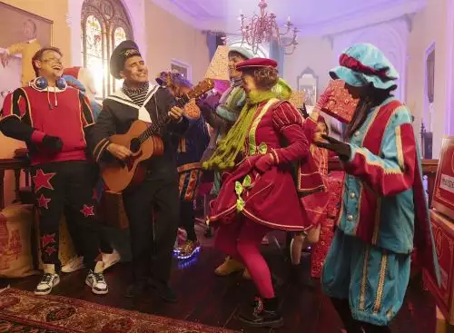 SinthuisDeGroteSinterklaasfilmendeVliegendePieten_134368202801042586_big-cine_deskt.webp