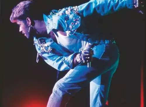 GeorgeMichaelTheFaithTour_134352443865645321_big-cine_deskt.webp