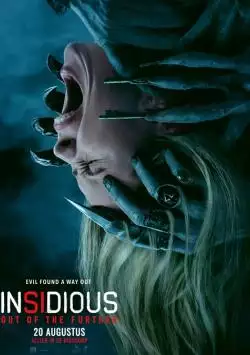 IS6_INTL_Online_1080x1350_TSR_BlueHands_03NLdate_134314420535547502_big-cine_deskt.webp