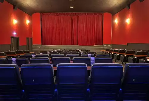 IMG_1194-cine_deskt.webp
